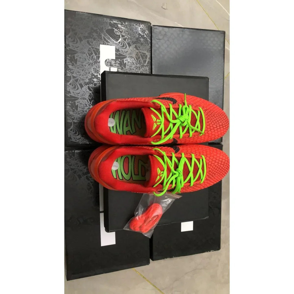 REVERSE GRINCH 6