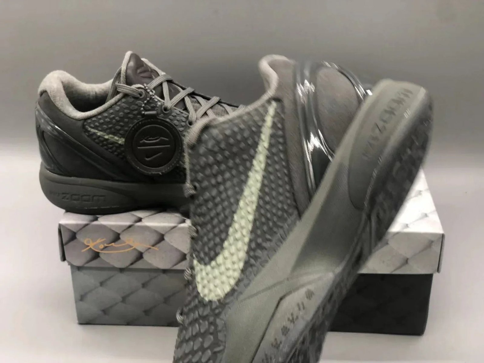 FADE TO BLACK 6 - Image 6